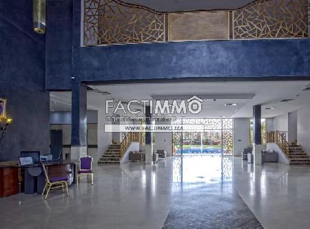 PALM PLAZA